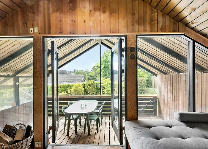 2 Bedroom Lovely In Сasa de vacaciones